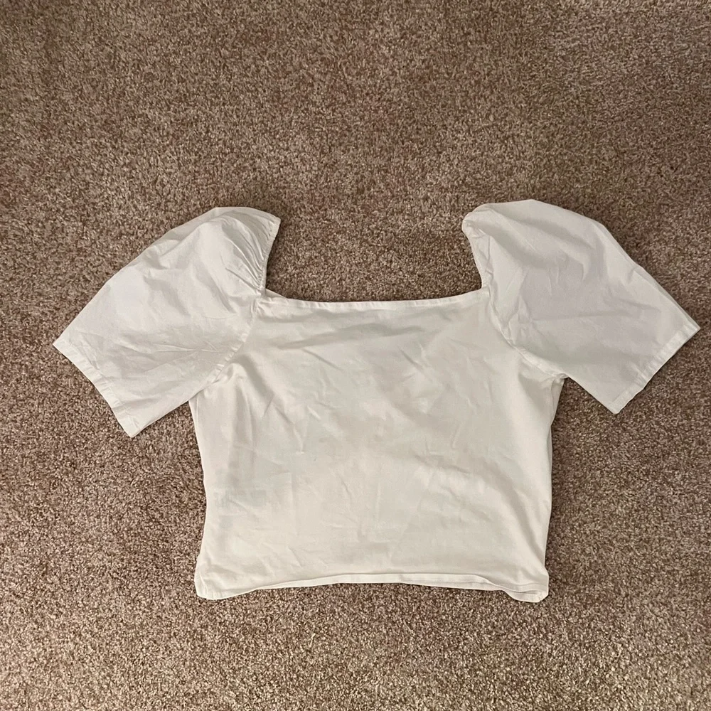Anthropologie White Asymmetrical Crop Blouse